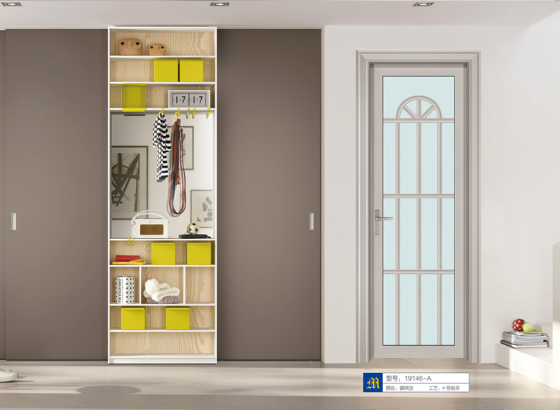 银海平开门-香槟金